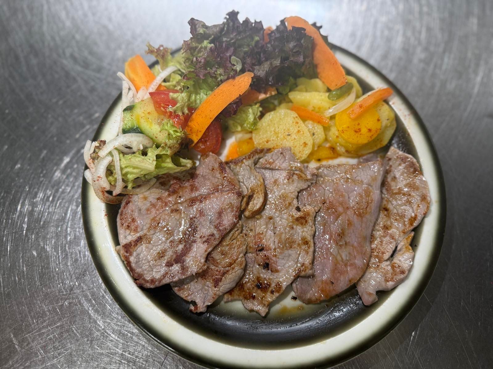 Kalbsfleisch vom Grill